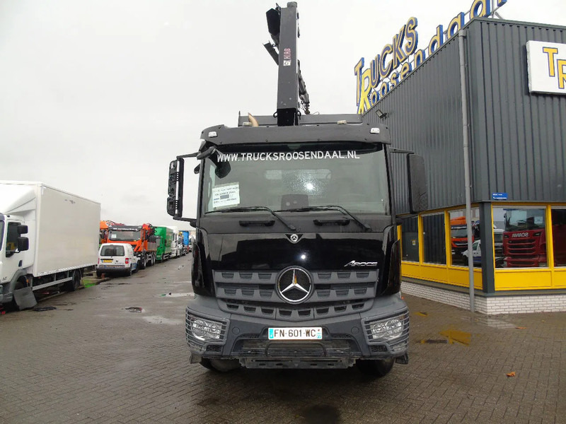 Mercedes-Benz Arocs 2643 + HIAB HIDUO 188B-3 + 6X4 + 3 SIDE TIPPER + REMOTE - Tipvogn lastbil, Lastbil med kran: billede 2 Mercedes-Benz Arocs 2643 + HIAB HIDUO 188B-3 + 6X4 + 3 SIDE TIPPER + REMOTE - Tipvogn lastbil, Lastbil med kran: billede 2