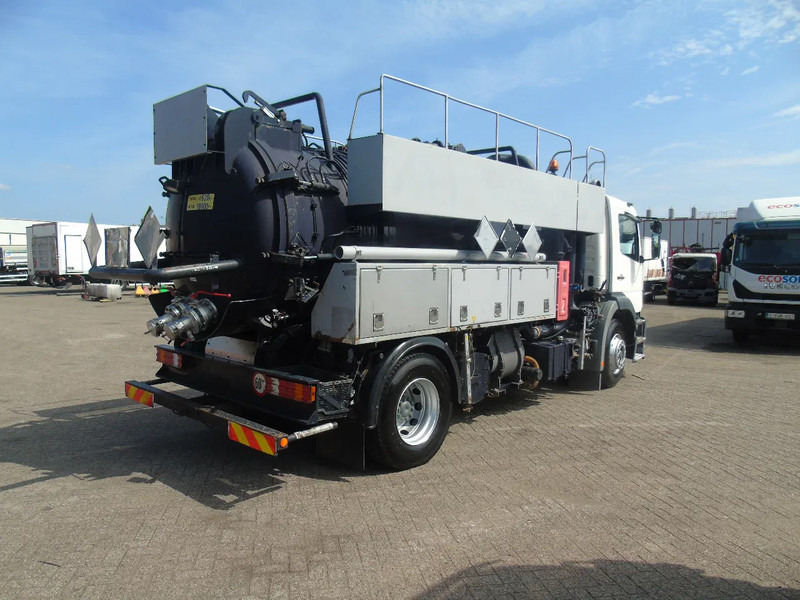 Mercedes-Benz Atego 1923 + 8.800 liter INOX + complete pump/tipper/functional + EURO 2 - Slamsugemaskine: billede 5 Mercedes-Benz Atego 1923 + 8.800 liter INOX + complete pump/tipper/functional + EURO 2 - Slamsugemaskine: billede 5