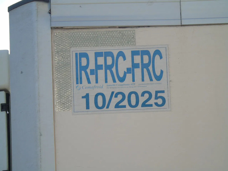 Kølevogn lastbil Volvo FL 14.210 + ATP/FRC + CARRIER + LIFT: billede 18 Kølevogn lastbil Volvo FL 14.210 + ATP/FRC + CARRIER + LIFT: billede 18