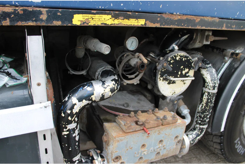 Volvo FM 12.340 + ADR + stokota 14.000L + manual - Slamsugemaskine: billede 5 Volvo FM 12.340 + ADR + stokota 14.000L + manual - Slamsugemaskine: billede 5