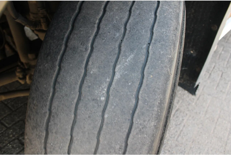 Lastbil med kran Volvo FM 370 + PALFINGER 23002 /6EXT + REMOTE + 6X2 STEERING: billede 18