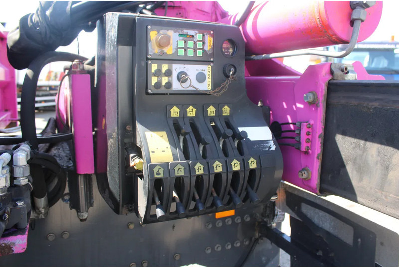 Lastbil med kran Volvo FM 370 + PALFINGER 23002 /6EXT + REMOTE + 6X2 STEERING: billede 16