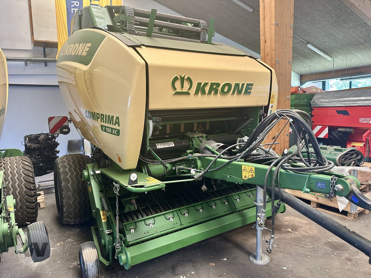 Krone Comprima V 180 XC - Rundballepresse: billede 1 Krone Comprima V 180 XC - Rundballepresse: billede 1