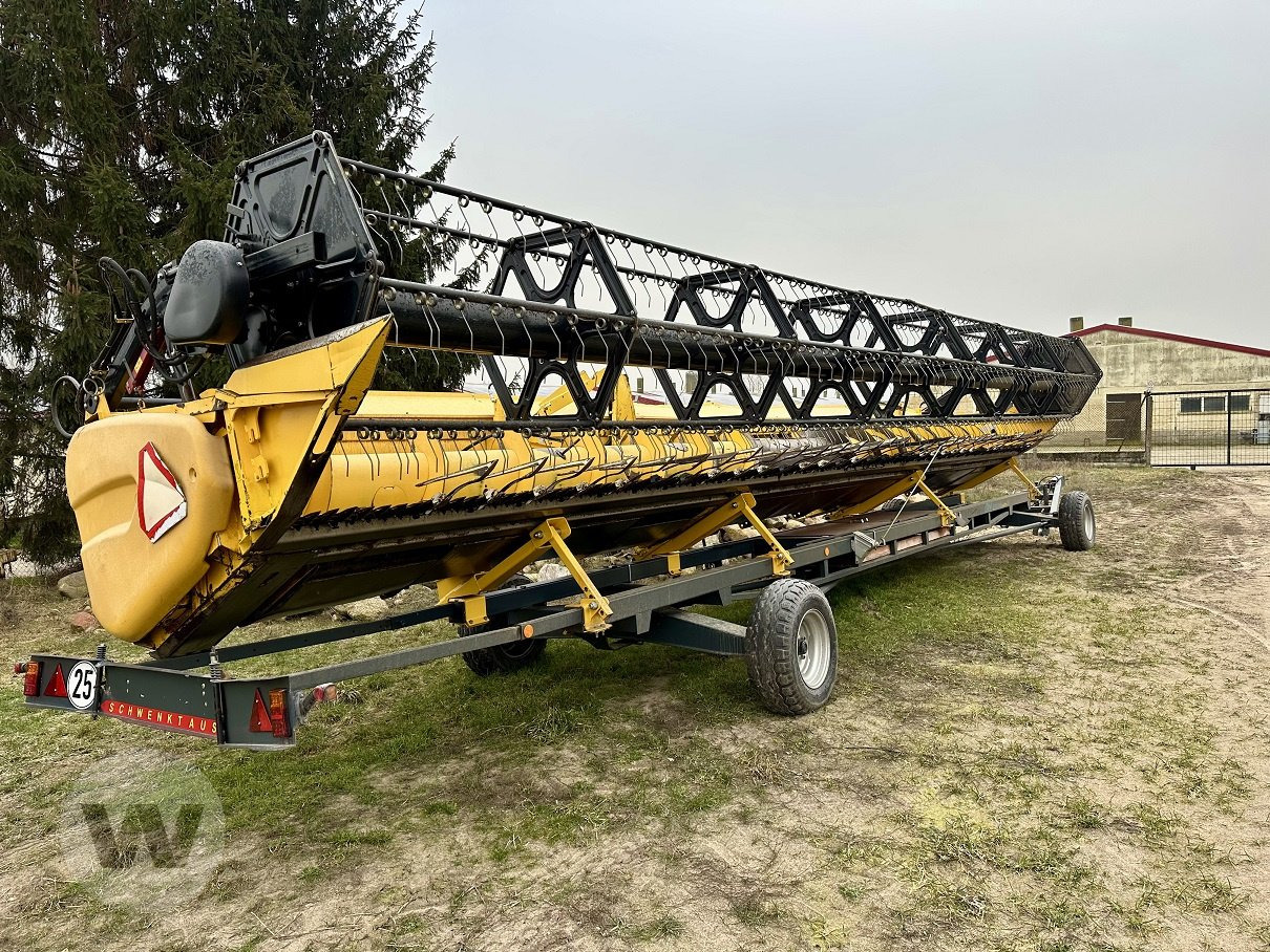 New Holland VARIFEED 10,70 M - Skærebord til korn: billede 3 New Holland VARIFEED 10,70 M - Skærebord til korn: billede 3