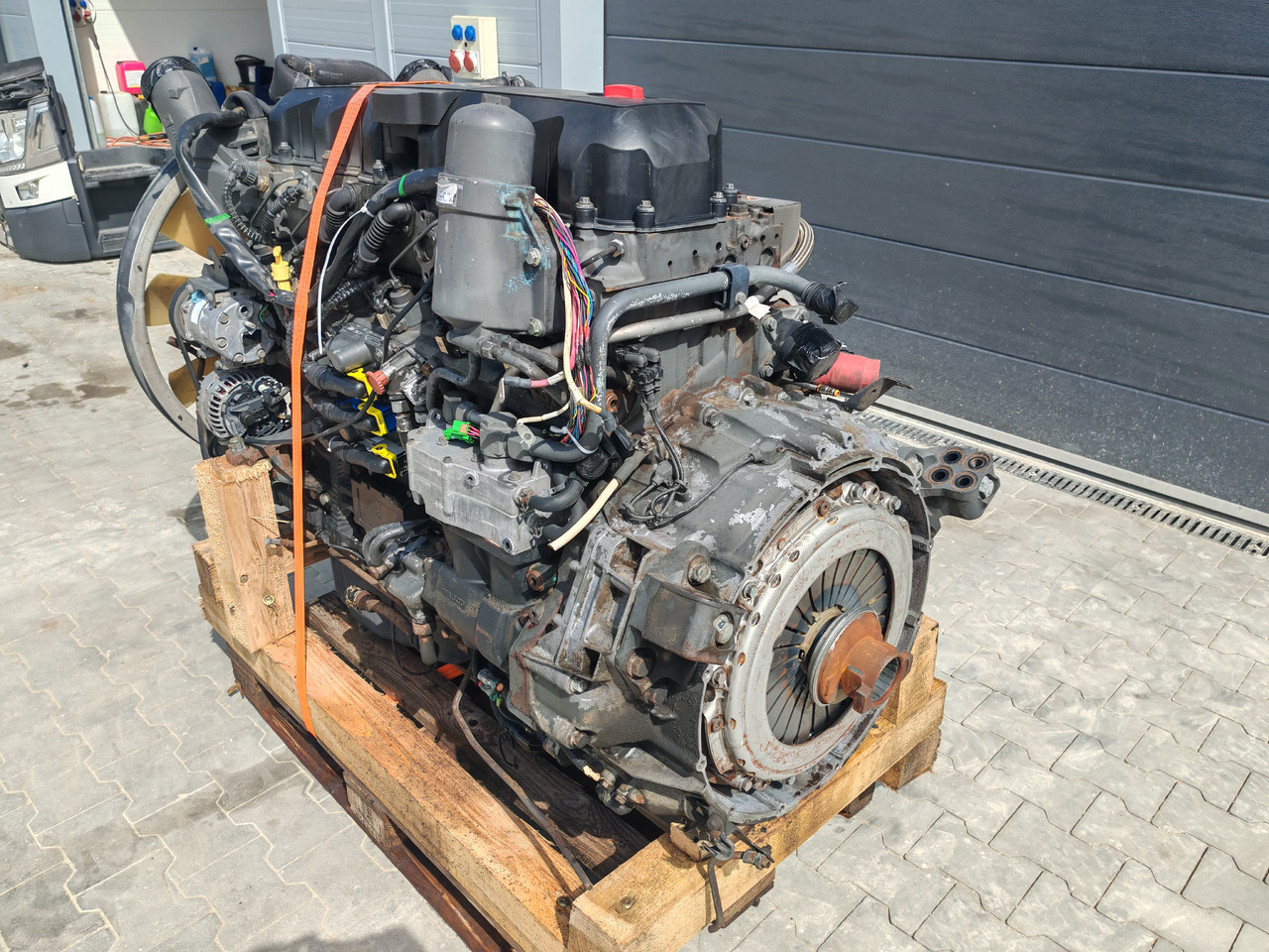 DAF XF CF ENGINE MX 340U1 / EURO5 / COMPLETE ENGINE / WORLDWIDE DELIVERY - Motor: billede 2 DAF XF CF ENGINE MX 340U1 / EURO5 / COMPLETE ENGINE / WORLDWIDE DELIVERY - Motor: billede 2