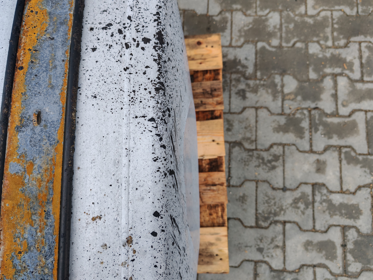 MAN TGX TGS / ALU FUEL TANK / 330L / 96x70x57,5 - Brændstoftank: billede 4 MAN TGX TGS / ALU FUEL TANK / 330L / 96x70x57,5 - Brændstoftank: billede 4