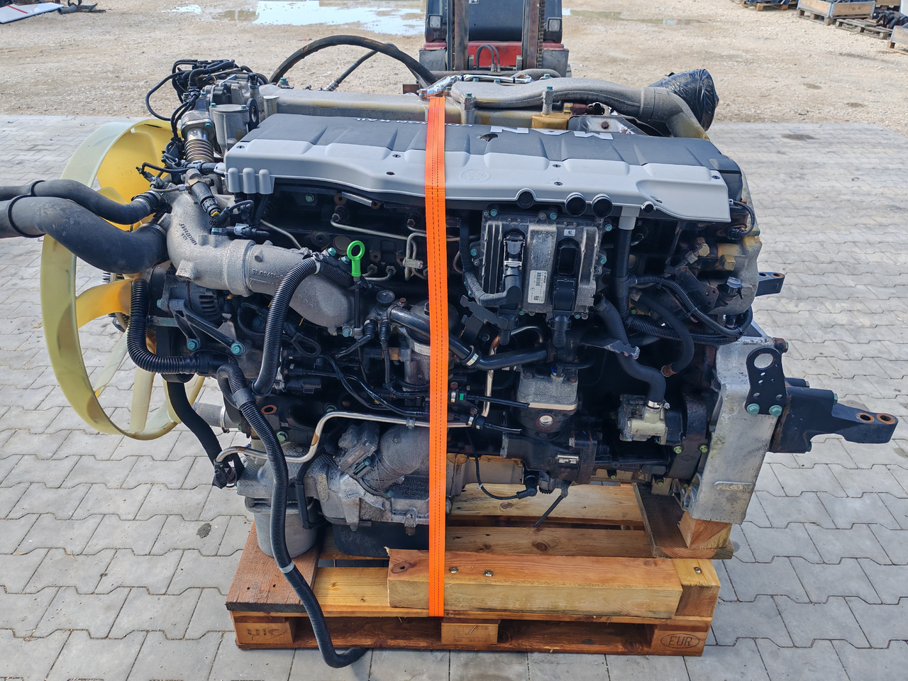 MAN TGX TGS / D2676 LF46 / EURO6 / COMPLETE ENGINE - Motor: billede 4 MAN TGX TGS / D2676 LF46 / EURO6 / COMPLETE ENGINE - Motor: billede 4