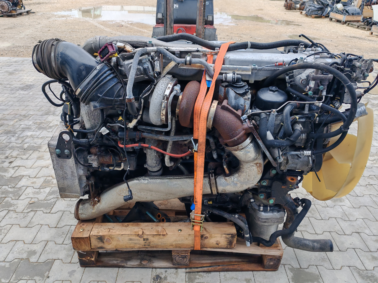 MAN TGX TGS / D2676 LF51 / EURO 6 / COMPLETE ENGINE - Motor: billede 4 MAN TGX TGS / D2676 LF51 / EURO 6 / COMPLETE ENGINE - Motor: billede 4