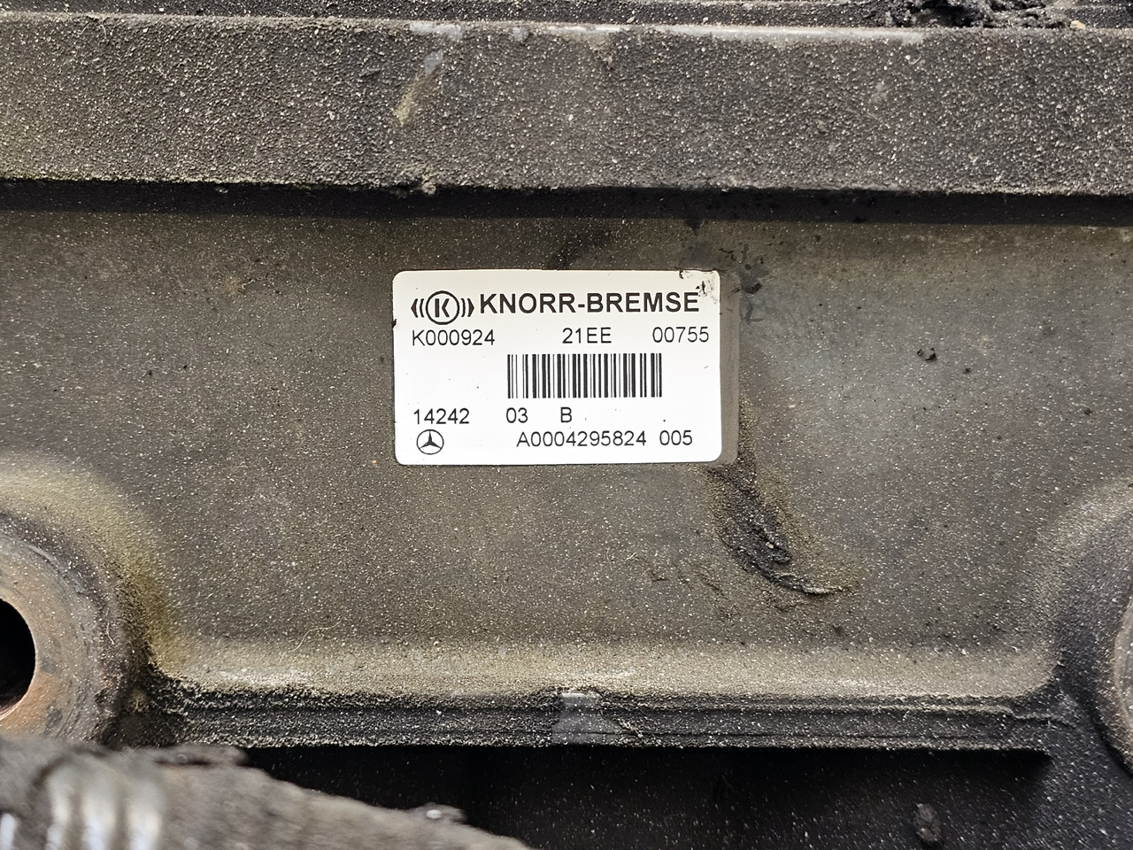 MERCEDES-BENZ ACTROS MP4 / REAR EBS VALVE / A0004295824 / K000924 - Bremseventil: billede 2 MERCEDES-BENZ ACTROS MP4 / REAR EBS VALVE / A0004295824 / K000924 - Bremseventil: billede 2