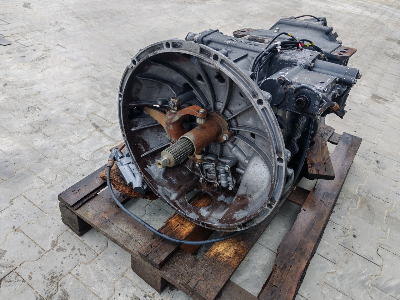 SCANIA GEARBOX / GRSO905 / COMPLETE / WORLDWIDE DELIVERY - Gearkasse: billede 3 SCANIA GEARBOX / GRSO905 / COMPLETE / WORLDWIDE DELIVERY - Gearkasse: billede 3