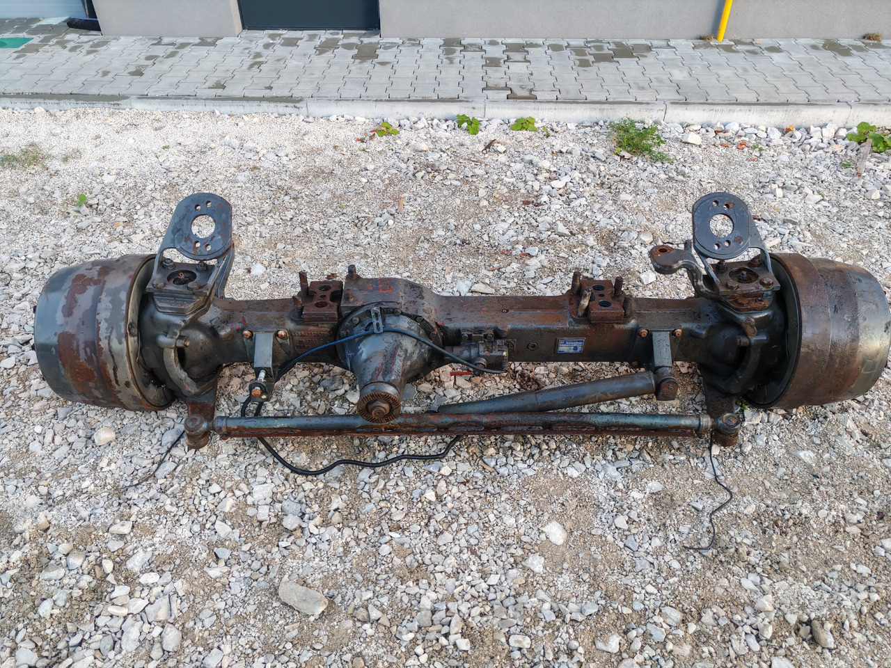 VOLVO FH FM FMX / FRONT DRIVE AXLE 4X4 6X6 / APL-9000 / RATIO: 6.89/2.07 - Foraksel: billede 2 VOLVO FH FM FMX / FRONT DRIVE AXLE 4X4 6X6 / APL-9000 / RATIO: 6.89/2.07 - Foraksel: billede 2