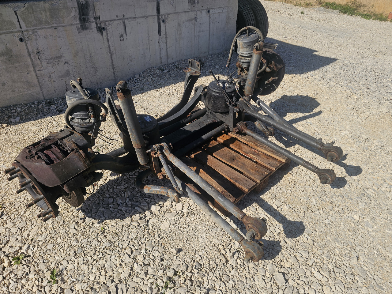 VOLVO FH FM / FRONT AIR SUNSPENSION - Foraksel: billede 3 VOLVO FH FM / FRONT AIR SUNSPENSION - Foraksel: billede 3