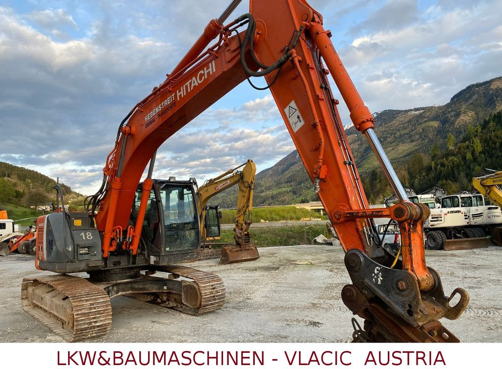 Hitachi ZX 225 USLC-3 - Bæltegravemaskine: billede 1 Hitachi ZX 225 USLC-3 - Bæltegravemaskine: billede 1