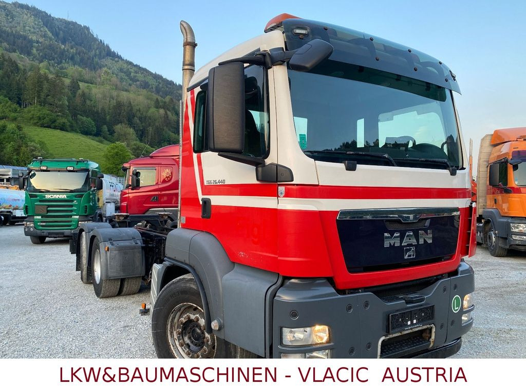 MAN TGS 26.440 6x2 mit Lift und Lenkachse MAN TGS 26.440 6x2 mit Lift und Lenkachse - Lastbil chassis: billede 2 MAN TGS 26.440 6x2 mit Lift und Lenkachse MAN TGS 26.440 6x2 mit Lift und Lenkachse - Lastbil chassis: billede 2