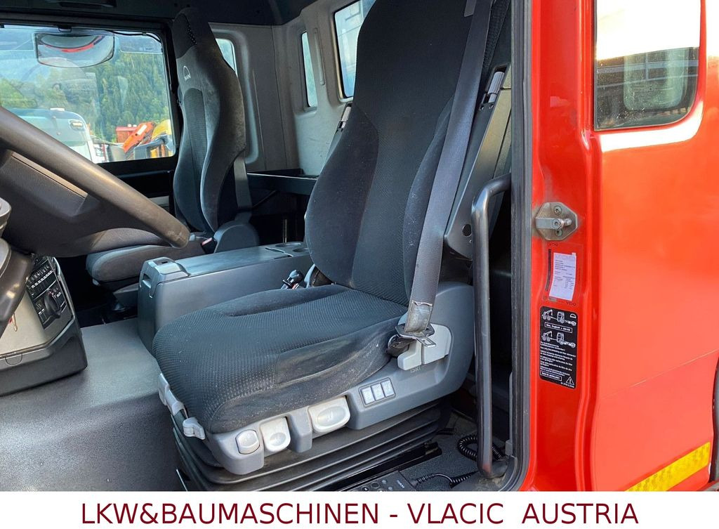 MAN TGS Holztransporter mit Kran Palfinger MAN TGS 33.480 6x6Holztransporter mit Kran Palfinger - Tømmerbil, Lastbil med kran: billede 4 MAN TGS Holztransporter mit Kran Palfinger MAN TGS 33.480 6x6Holztransporter mit Kran Palfinger - Tømmerbil, Lastbil med kran: billede 4