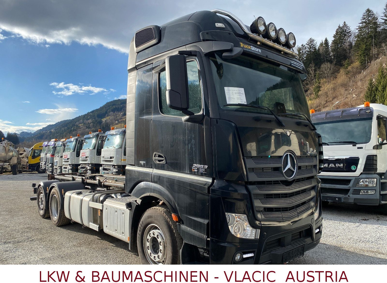 Lastbil kroghejs Mercedes-Benz 2563: billede 9 Lastbil kroghejs Mercedes-Benz 2563: billede 9
