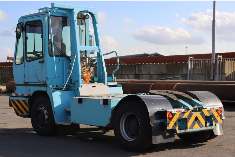 Terberg YT222 - Terminaltraktor: billede 4 Terberg YT222 - Terminaltraktor: billede 4