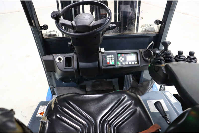 Toyota 8FBM20T - El gaffeltruck: billede 2 Toyota 8FBM20T - El gaffeltruck: billede 2