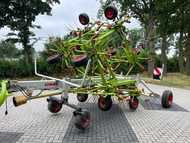 CLAAS VOLTO 1300T tedder - Høvender: billede 1 CLAAS VOLTO 1300T tedder - Høvender: billede 1