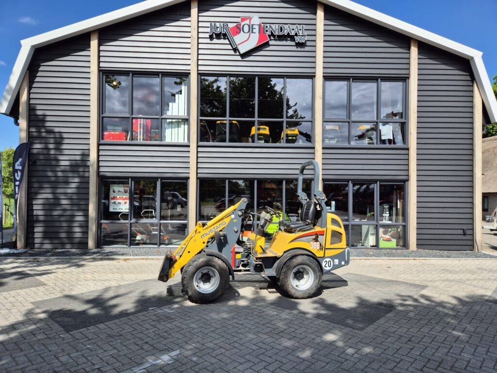 MUSTANG AL 306 miniloader - Minilæsser: billede 1 MUSTANG AL 306 miniloader - Minilæsser: billede 1