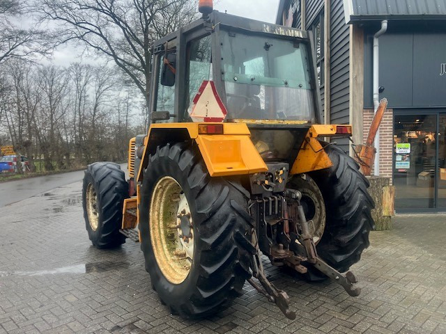 RENAULT 145.14 - Traktor: billede 5 RENAULT 145.14 - Traktor: billede 5