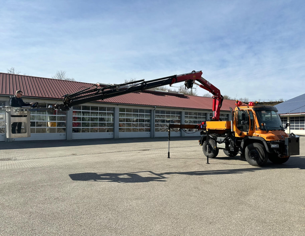 Unimog 400 - U400 405 25177 mit Wechselkran Merced - Utility/ Speciel maskine: billede 2 Unimog 400 - U400 405 25177 mit Wechselkran Merced - Utility/ Speciel maskine: billede 2