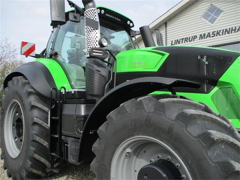 Traktor Deutz-fahr 9340 TTV New and unused tractor: billede 13 Traktor Deutz-fahr 9340 TTV New and unused tractor: billede 13