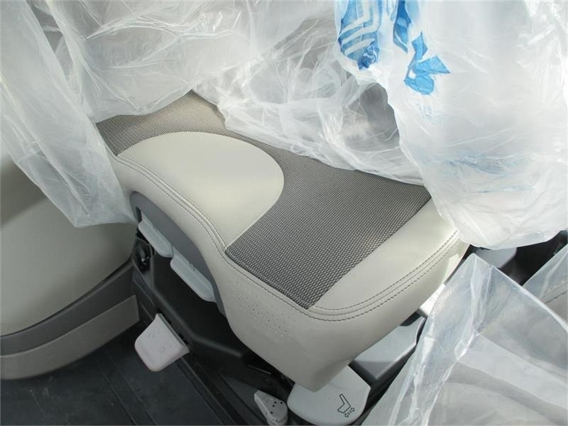 Traktor Deutz-fahr 9340 TTV New and unused tractor: billede 7 Traktor Deutz-fahr 9340 TTV New and unused tractor: billede 7