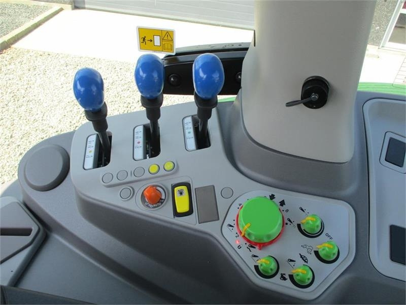 Traktor Deutz-fahr Agrotron 6205G New and Unused tractor: billede 12 Traktor Deutz-fahr Agrotron 6205G New and Unused tractor: billede 12