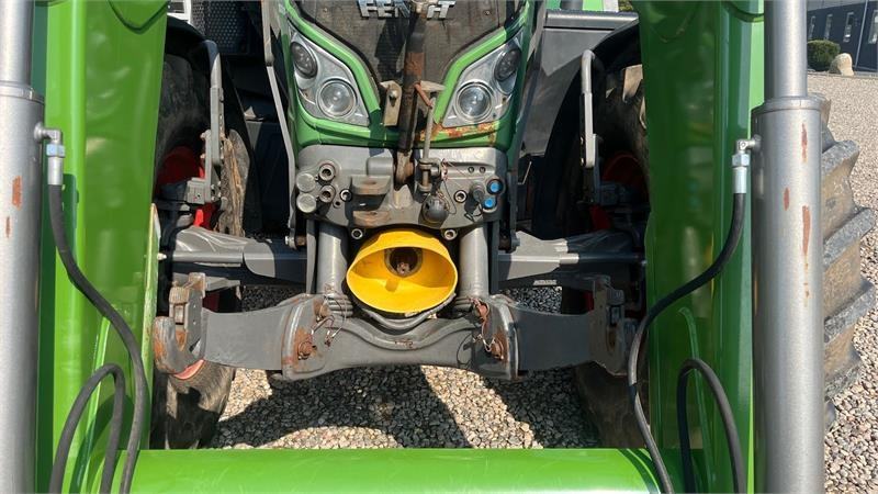 Fendt 720 Vario Med frontlæsser, frontlift og frontPTO - Traktor: billede 4 Fendt 720 Vario Med frontlæsser, frontlift og frontPTO - Traktor: billede 4