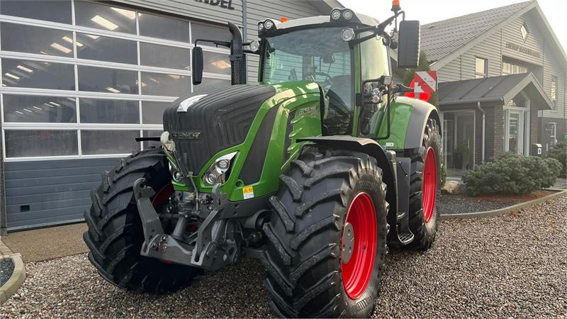 Leje en Fendt 933 Vario Profi Plus S4 med frontlift  Fendt 933 Vario Profi Plus S4 med frontlift: billede 12