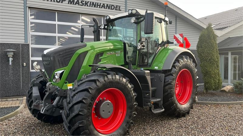 Fendt 933 Vario Profi Plus S4 med frontlift - Traktor: billede 2 Fendt 933 Vario Profi Plus S4 med frontlift - Traktor: billede 2