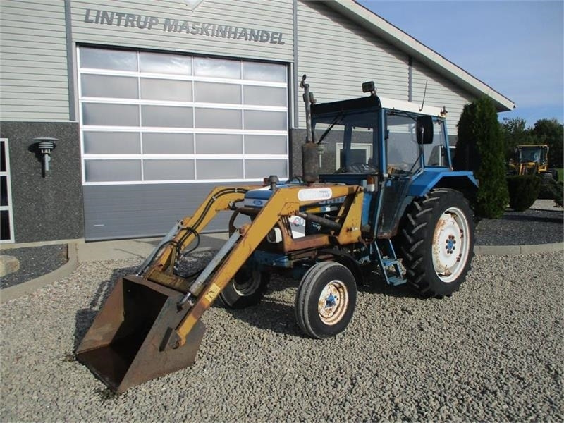 Ford 4610 Med frontlæsser  - Traktor: billede 2 Ford 4610 Med frontlæsser  - Traktor: billede 2