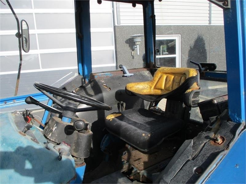 Ford 4610 Med frontlæsser  - Traktor: billede 5 Ford 4610 Med frontlæsser  - Traktor: billede 5
