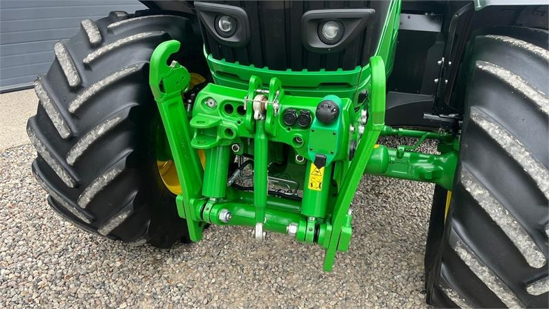 John Deere 6195R Premium Edition med frontlift  - Traktor: billede 4 John Deere 6195R Premium Edition med frontlift  - Traktor: billede 4