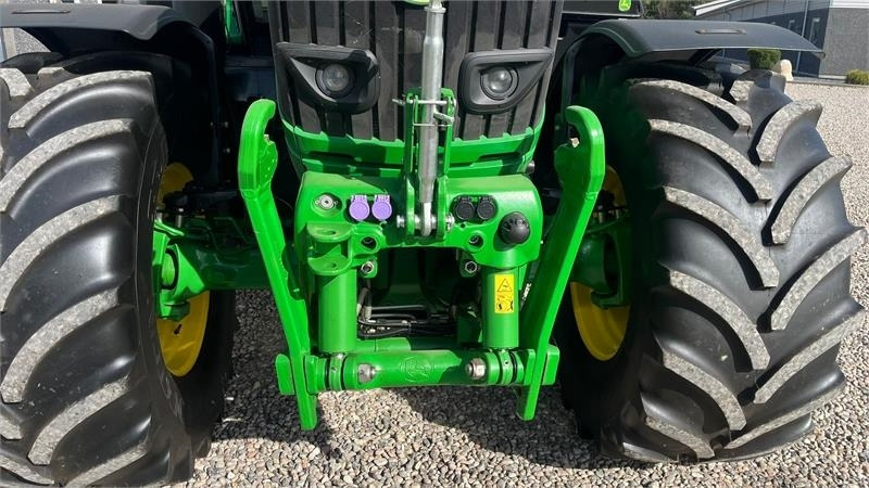 John Deere 6195R Ultimate Edition, CommandPro, Meget velholdt  - Traktor: billede 4 John Deere 6195R Ultimate Edition, CommandPro, Meget velholdt  - Traktor: billede 4