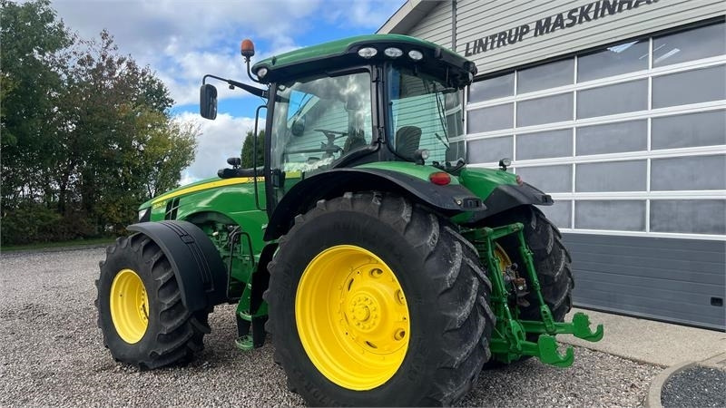 John Deere 8260R  - Traktor: billede 3 John Deere 8260R  - Traktor: billede 3