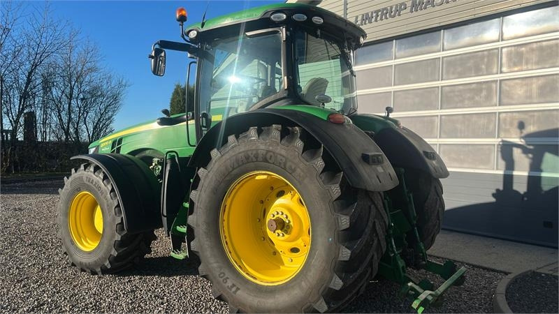 John Deere 8370R Med frontlift og fuld servicehistorik - Traktor: billede 3 John Deere 8370R Med frontlift og fuld servicehistorik - Traktor: billede 3