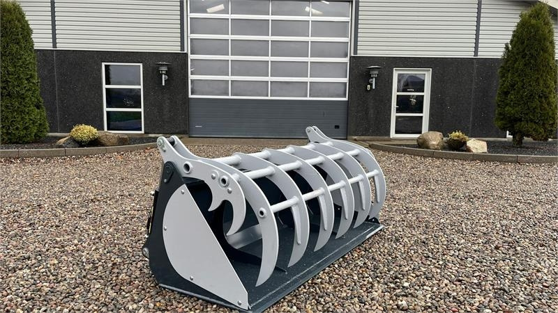 Limas MultiMax 2,0M Skårne Tænder Euro beslag - Skovl: billede 1 Limas MultiMax 2,0M Skårne Tænder Euro beslag - Skovl: billede 1