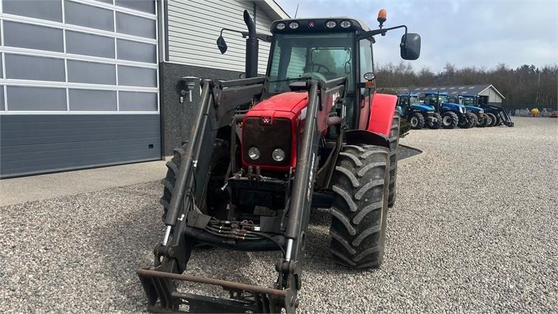 Leje en Massey Ferguson 6480 Dyna 4 Med frontlift og frontlæsser  Massey Ferguson 6480 Dyna 4 Med frontlift og frontlæsser: billede 10