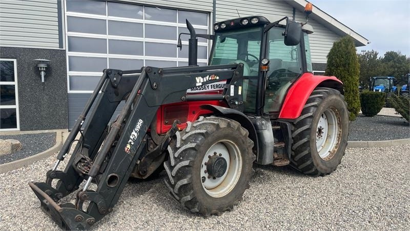 Massey Ferguson 6480 Dyna 4 Med frontlift og frontlæsser - Traktor: billede 2 Massey Ferguson 6480 Dyna 4 Med frontlift og frontlæsser - Traktor: billede 2