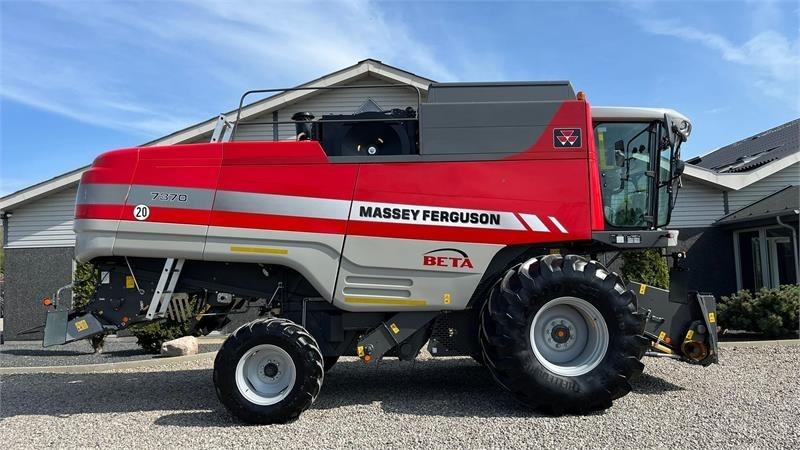 Massey Ferguson 7370 BETA. Gårdmaskine med kun 1080 motortimer. Me - Mejetærsker: billede 2 Massey Ferguson 7370 BETA. Gårdmaskine med kun 1080 motortimer. Me - Mejetærsker: billede 2