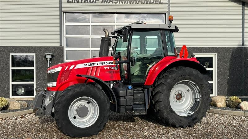 Massey Ferguson 7718 Dyna VT Med frontlift og frontPTO - Traktor: billede 1 Massey Ferguson 7718 Dyna VT Med frontlift og frontPTO - Traktor: billede 1