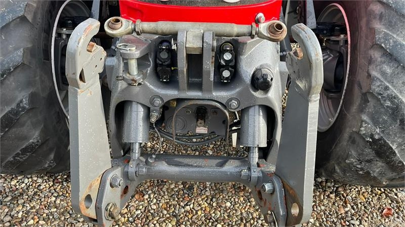 Massey Ferguson 7718 Dyna VT Med frontlift og frontPTO - Traktor: billede 4 Massey Ferguson 7718 Dyna VT Med frontlift og frontPTO - Traktor: billede 4