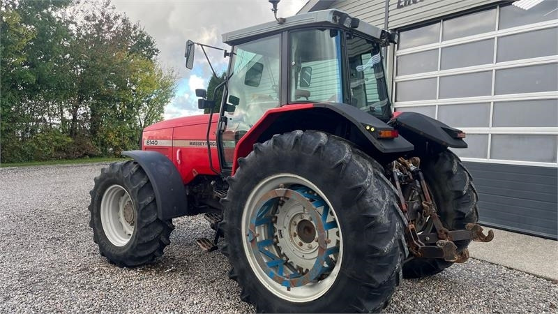 Massey Ferguson 8140 Dyna Shift - Traktor: billede 3 Massey Ferguson 8140 Dyna Shift - Traktor: billede 3
