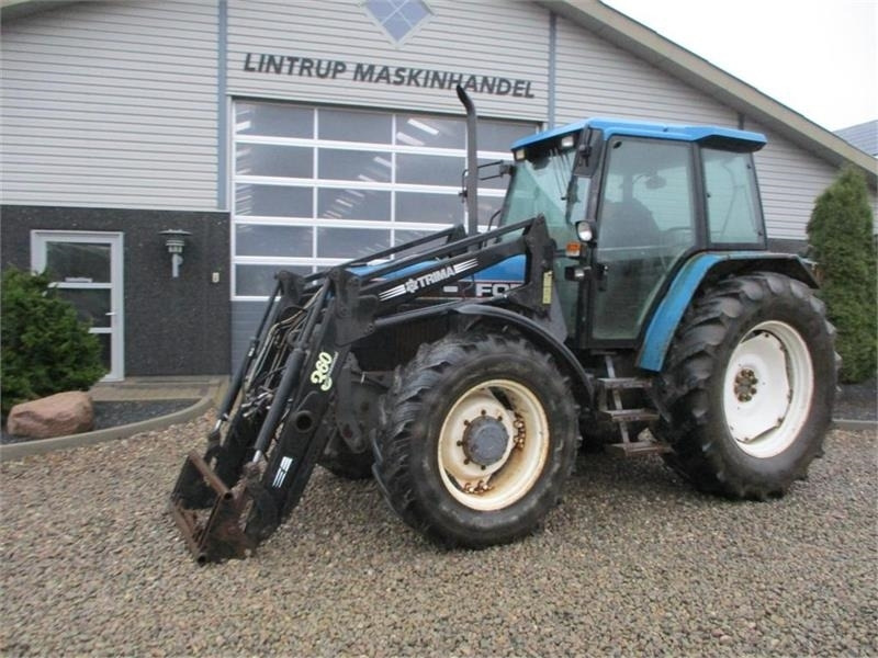 New Holland 7740 SLE Turbo Med frontlæsser og frontlift. - Traktor: billede 2 New Holland 7740 SLE Turbo Med frontlæsser og frontlift. - Traktor: billede 2
