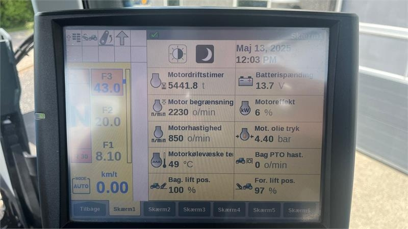 Traktor New Holland T7.270 AC med frontlift og frontlæsser: billede 12