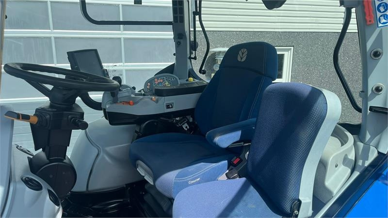 Traktor New Holland T7.270 AC med frontlift og frontlæsser: billede 6
