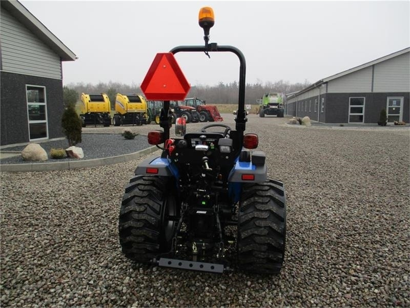 Kommunal traktor Solis 26 6+2 Gearmaskine med servostyring og industrihju: billede 21 Kommunal traktor Solis 26 6+2 Gearmaskine med servostyring og industrihju: billede 21
