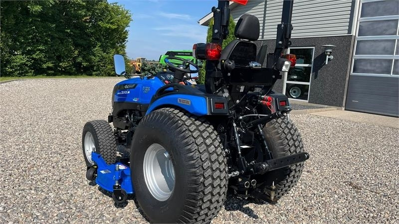 Solis 26 HST Hydrostat Turf hjul og klipperbord - Kommunal traktor: billede 5 Solis 26 HST Hydrostat Turf hjul og klipperbord - Kommunal traktor: billede 5
